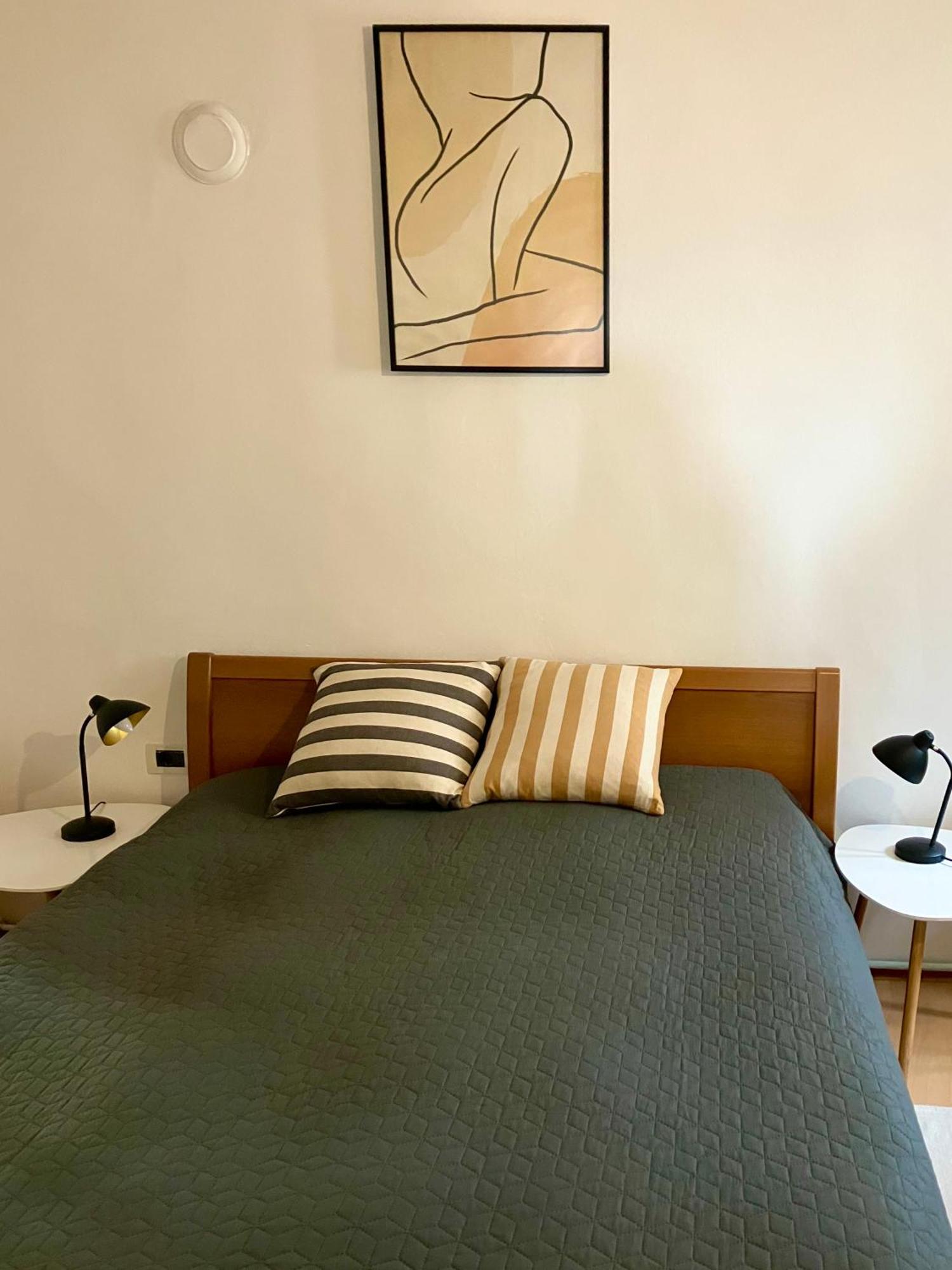 Casa Plava Sea View Apartment Ровинь Экстерьер фото