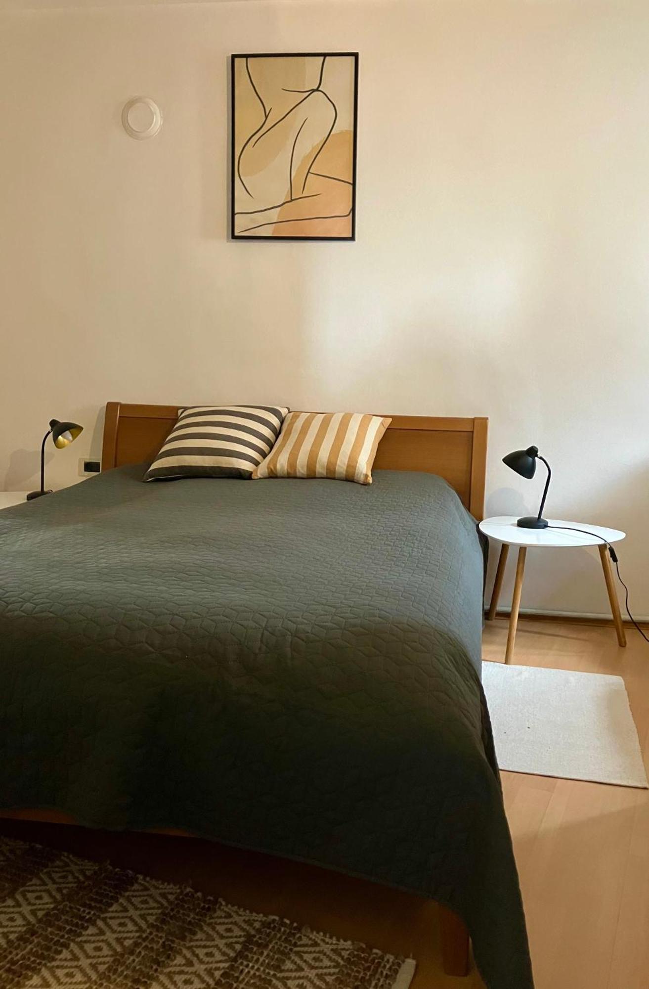 Casa Plava Sea View Apartment Ровинь Экстерьер фото